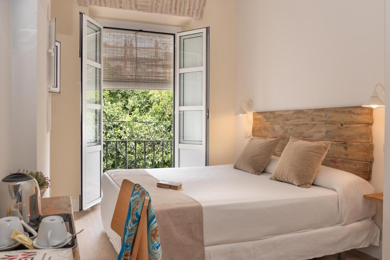 Hotel Boutique Elvira Plaza Seville Exterior photo
