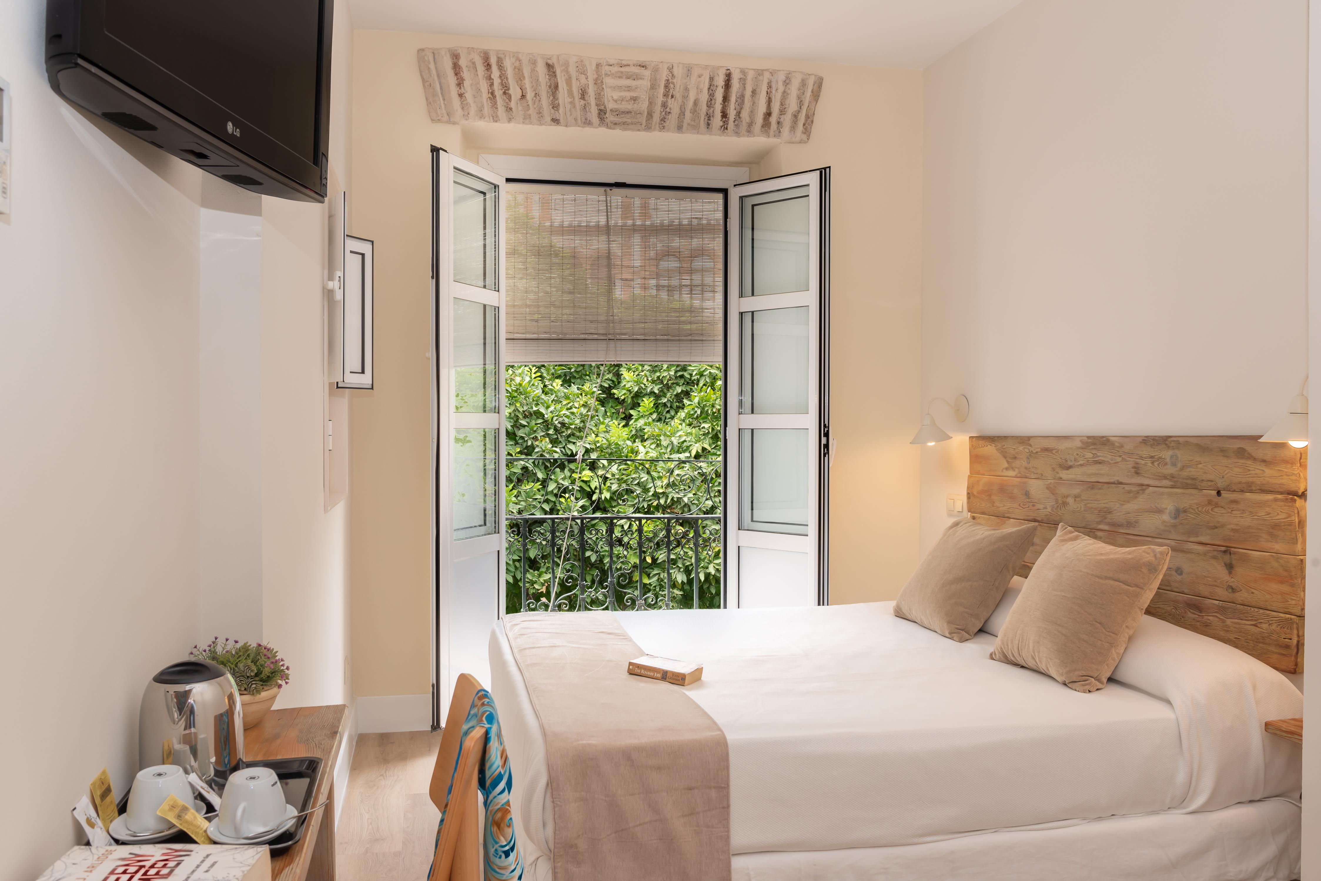 Hotel Boutique Elvira Plaza Seville Exterior photo